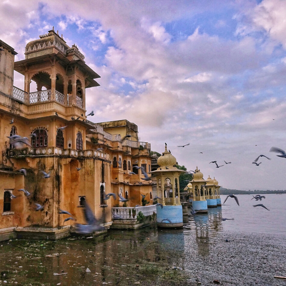 Lake Pichola & Gangaur Ghat